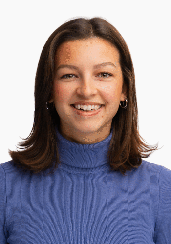 Photo of Poppy Tobolski